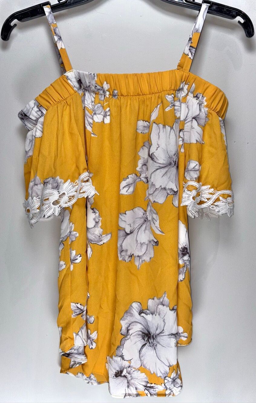 A. Byer y2k blouse size medium